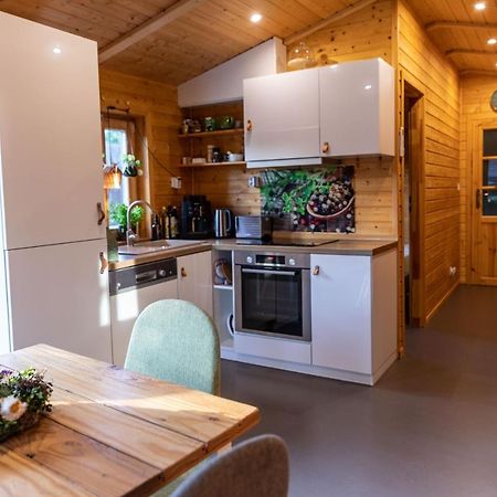 Chalet "Waldhauszeit" Am See Mücke Eksteriør bilde