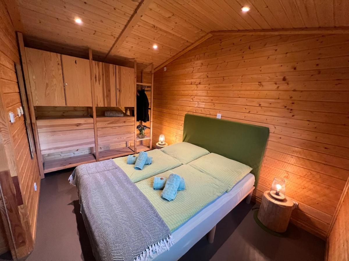 Chalet "Waldhauszeit" Am See Mücke Eksteriør bilde